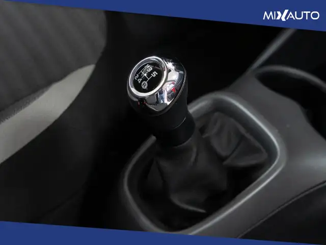 Toyota Aygo view 13