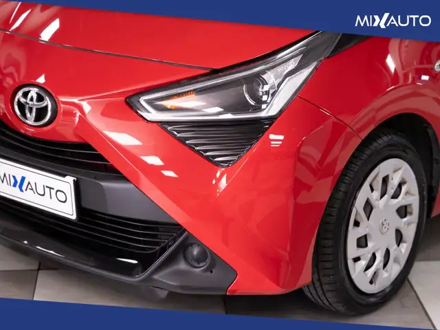 Toyota Aygo view 9