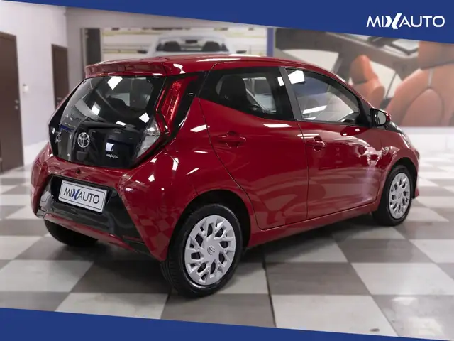Toyota Aygo view 5