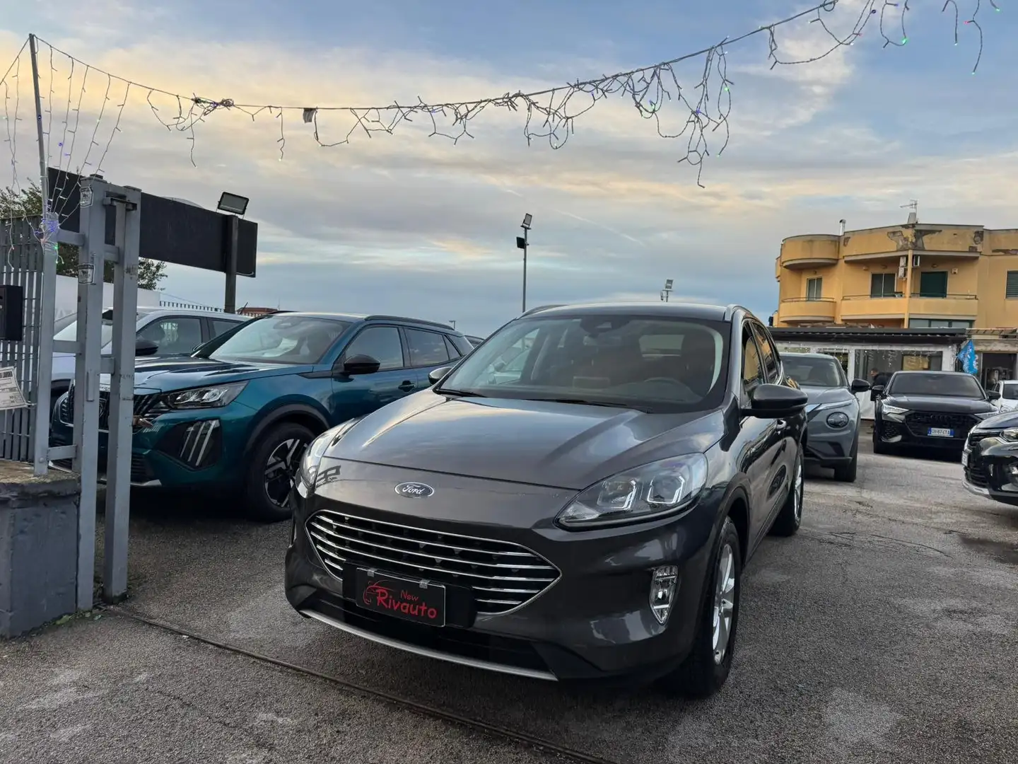 Ford Kuga Kuga III 2020 1.5 ecoboost Titanium 2wd 150cv Grau - 2