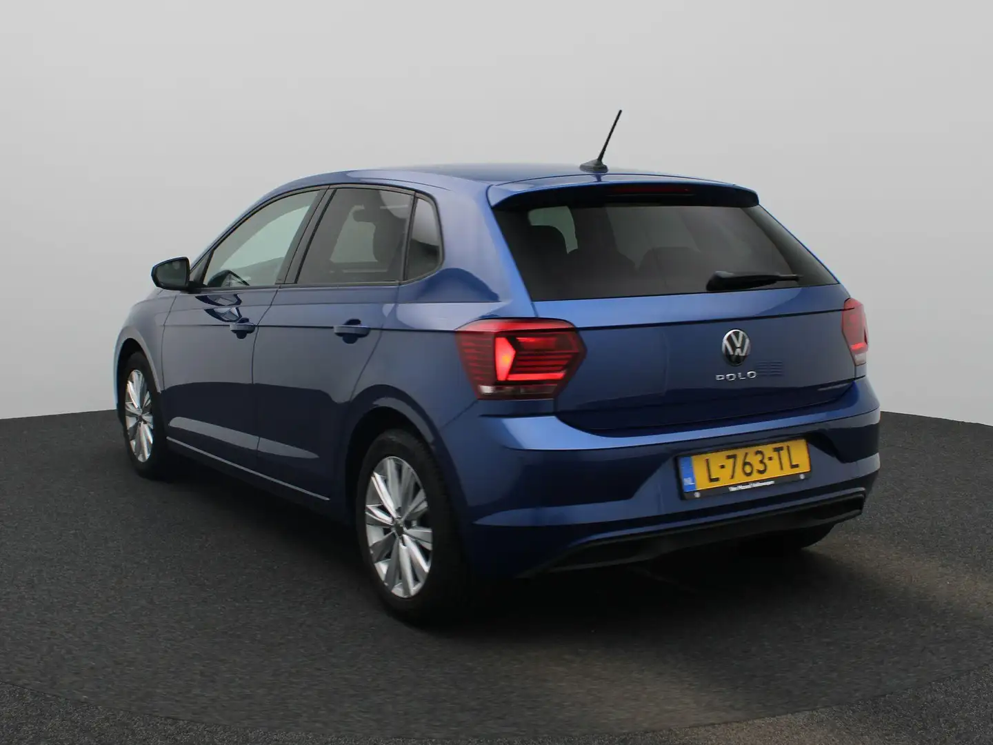 Volkswagen Polo 1.0 TSI Highline 95 PK | Automaat | Climatronic | Bleu - 2