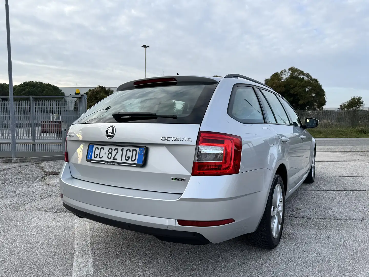 Skoda Octavia 1.5 G-Tec Metano Style Dsg - Navi - 2