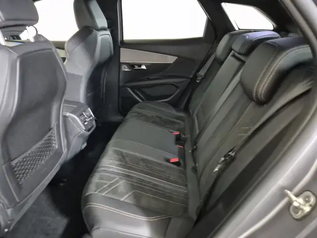 Peugeot 3008 view 7