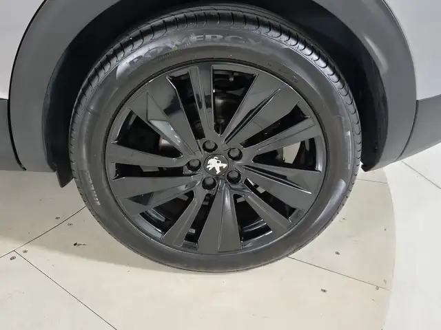 Peugeot 3008 view 14