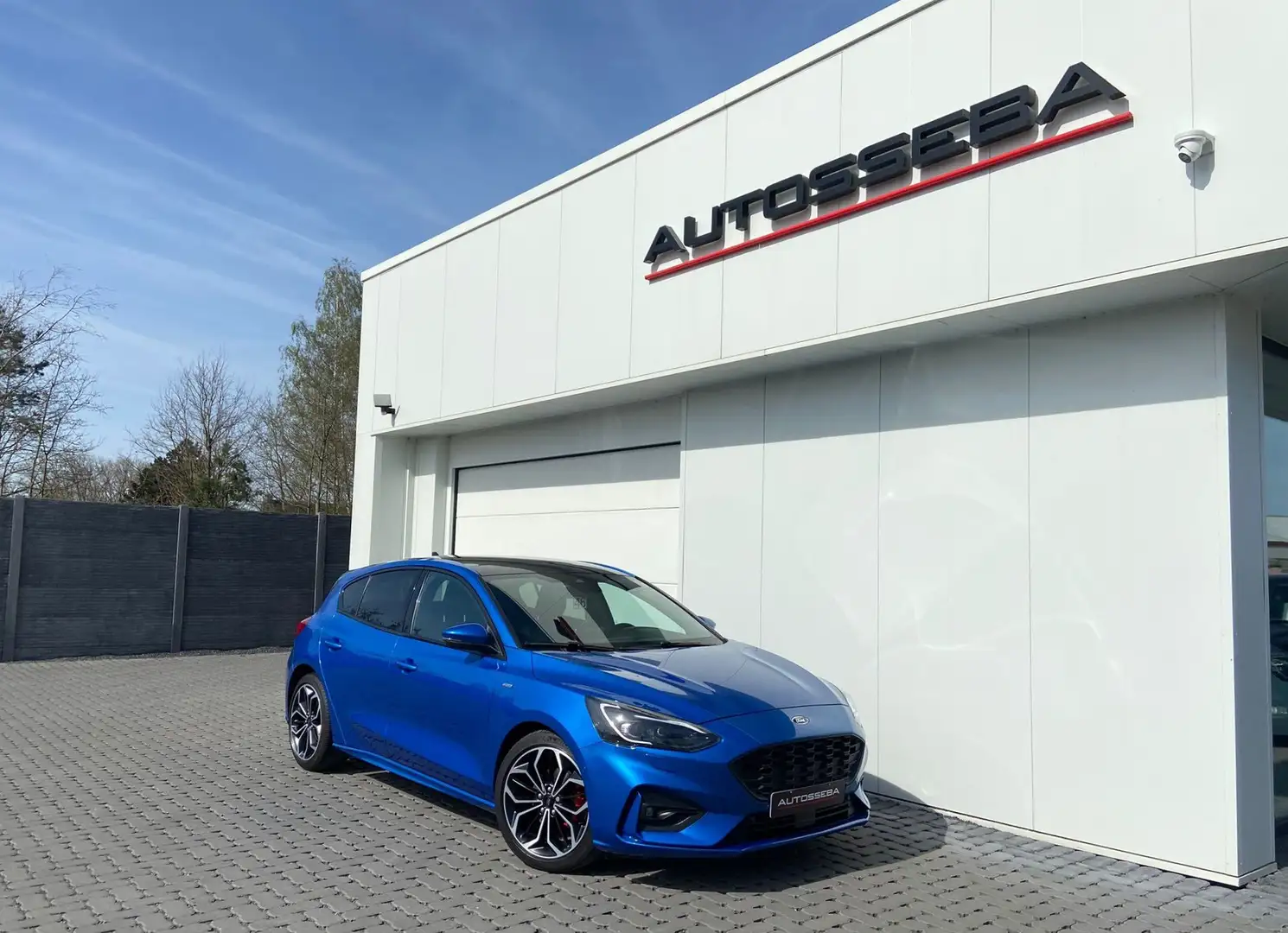 Ford Focus 1.5 EcoBoost ST-Line Business Blauw - 1