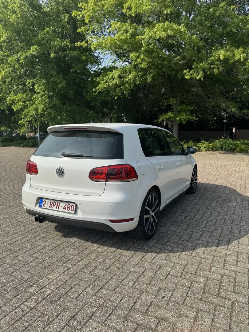 Volkswagen Golf 2.0 TDI DPF DSG GTD - 2