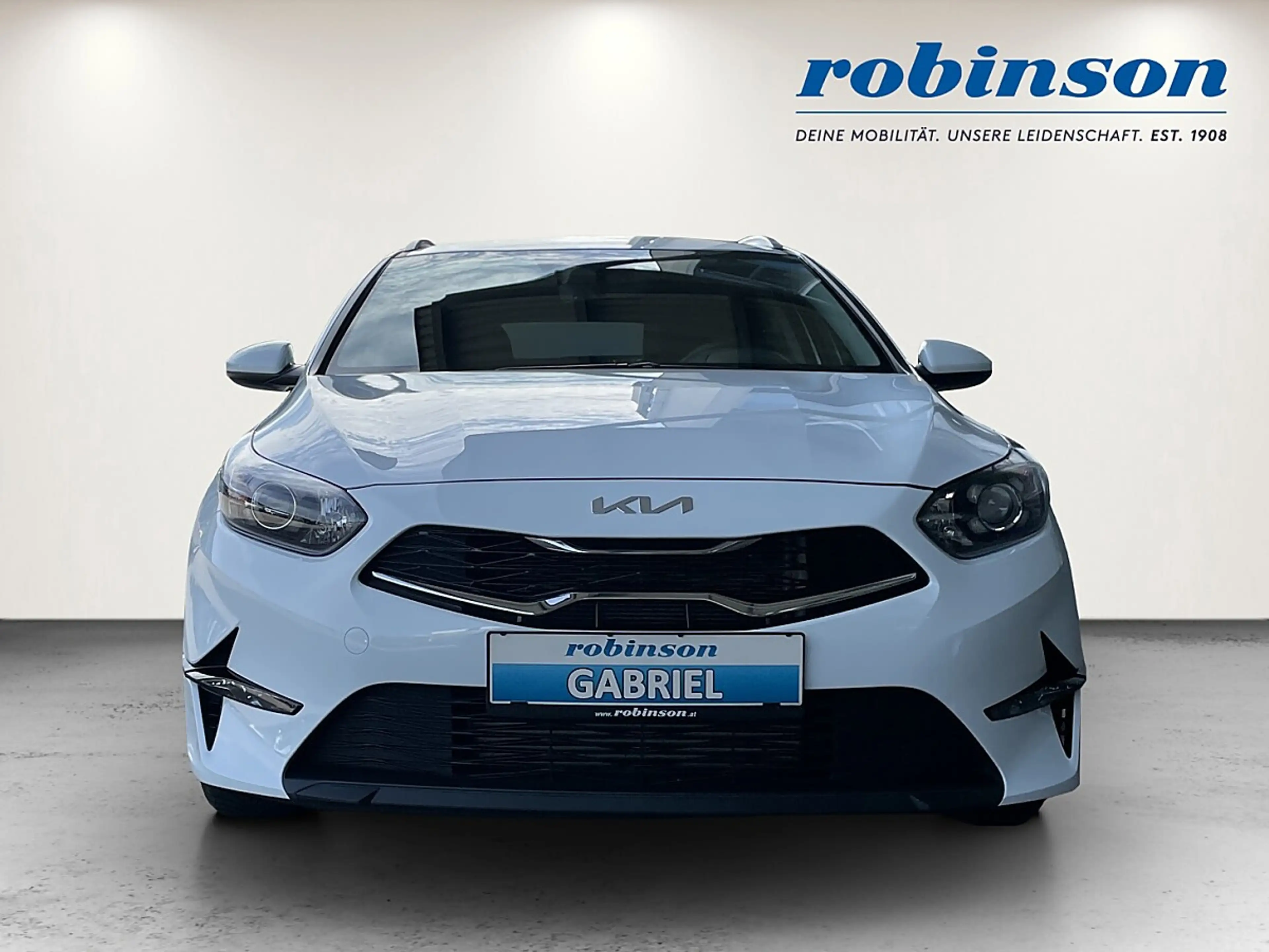 Kia Ceed SW / cee'd SW ceed SW 1,5 TGDI Silber — photo 4
