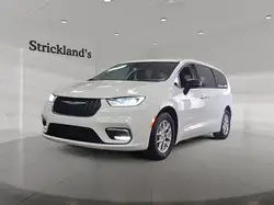 Chrysler Pacifica снимка Chrysler Pacifica