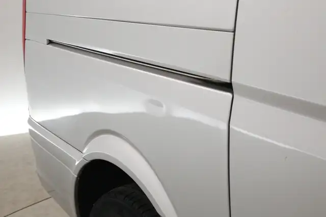Mercedes-Benz Vito view 28
