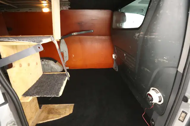Mercedes-Benz Vito view 23
