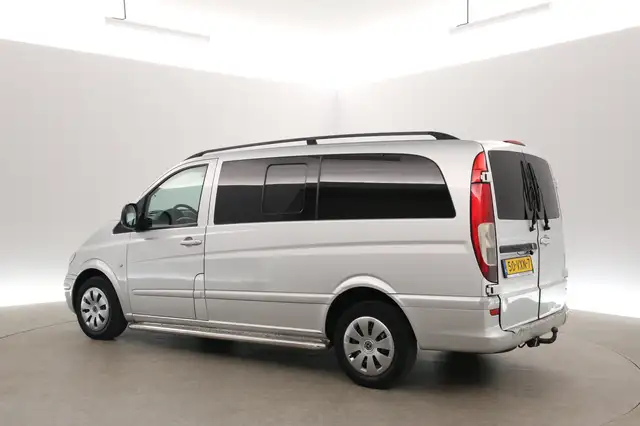 Mercedes-Benz Vito view 4