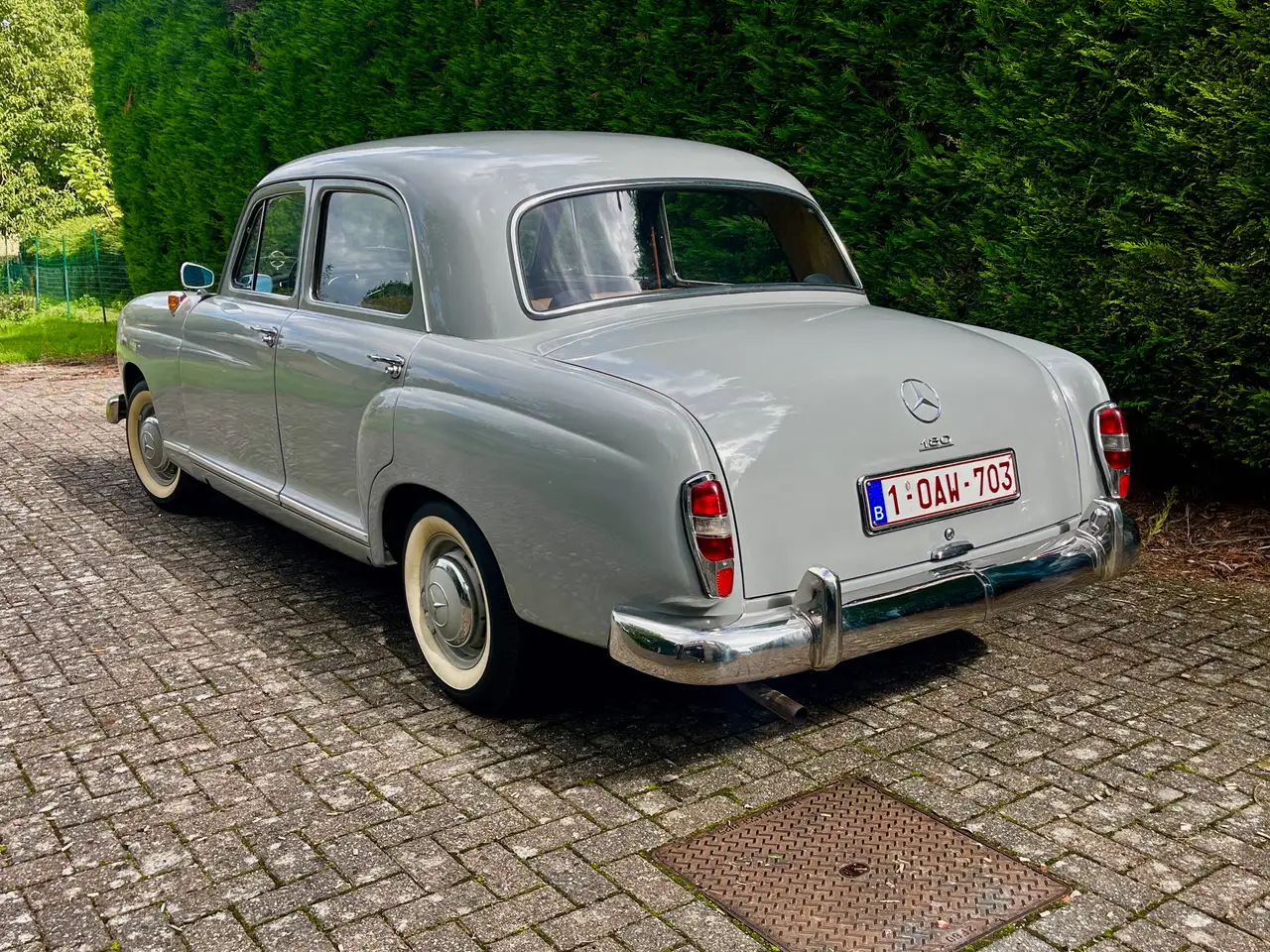 Mercedes-Benz 180 PONTON, foto 2