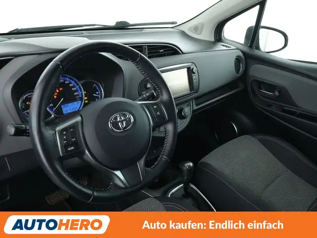 Toyota Yaris view 11