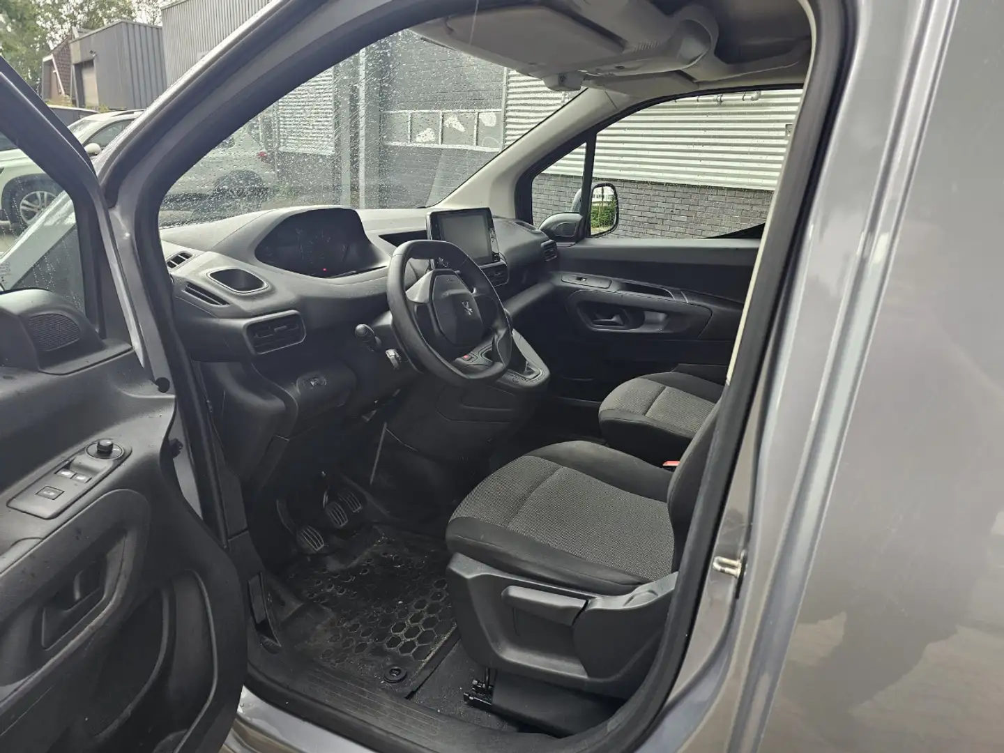 Peugeot Partner L 1.5 BLUEHDI PREMIUM LONG L2 Grijs - 2