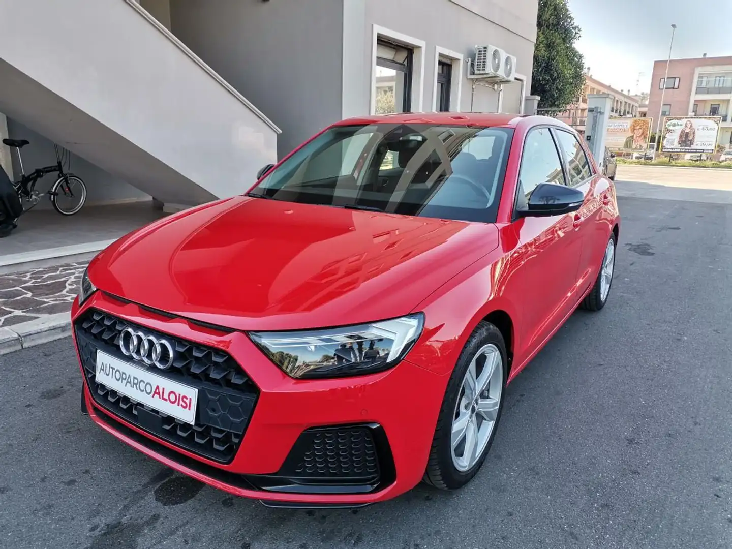 Audi A1 30 TFSI S tronic Rot - 1