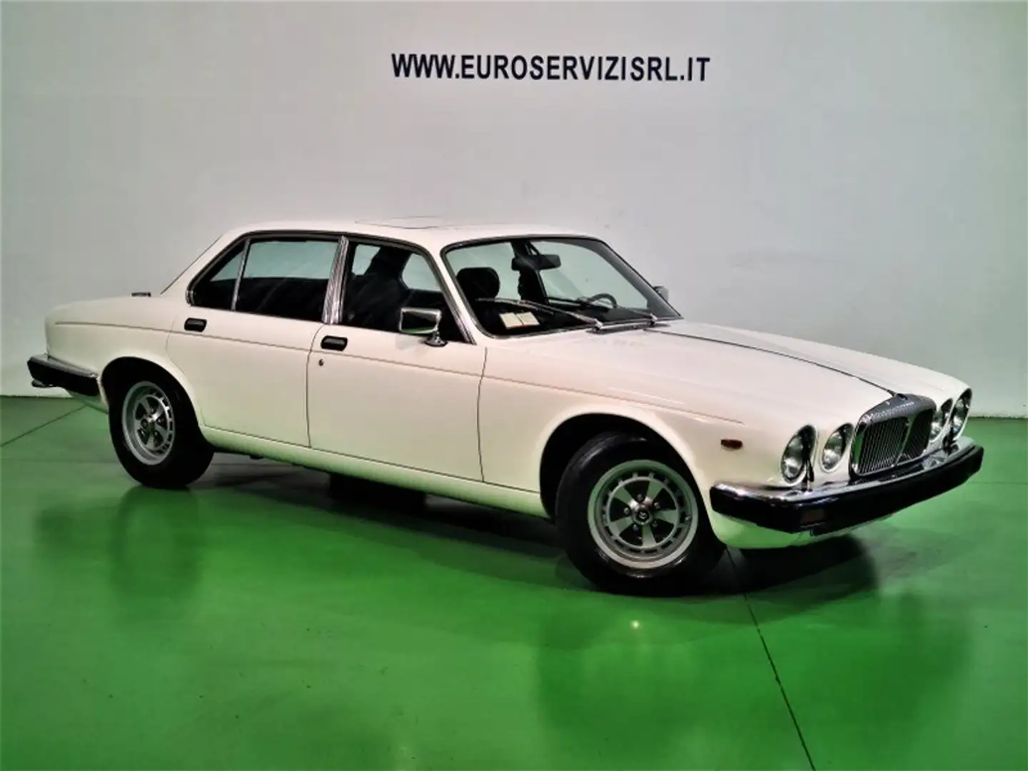 Jaguar XJ12 5.3 DOUBLE SIX DAILMER Bianco - 1