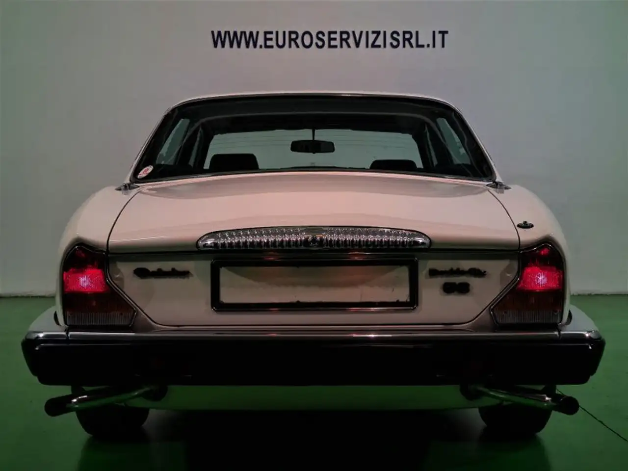 Jaguar XJ12 5.3 DOUBLE SIX DAILMER, foto 12