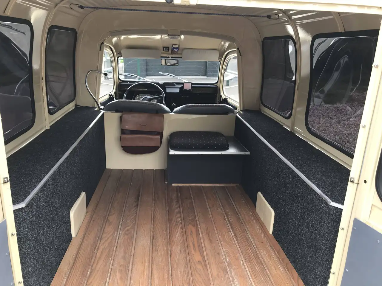 Citroen 2CV AK 400, foto 5