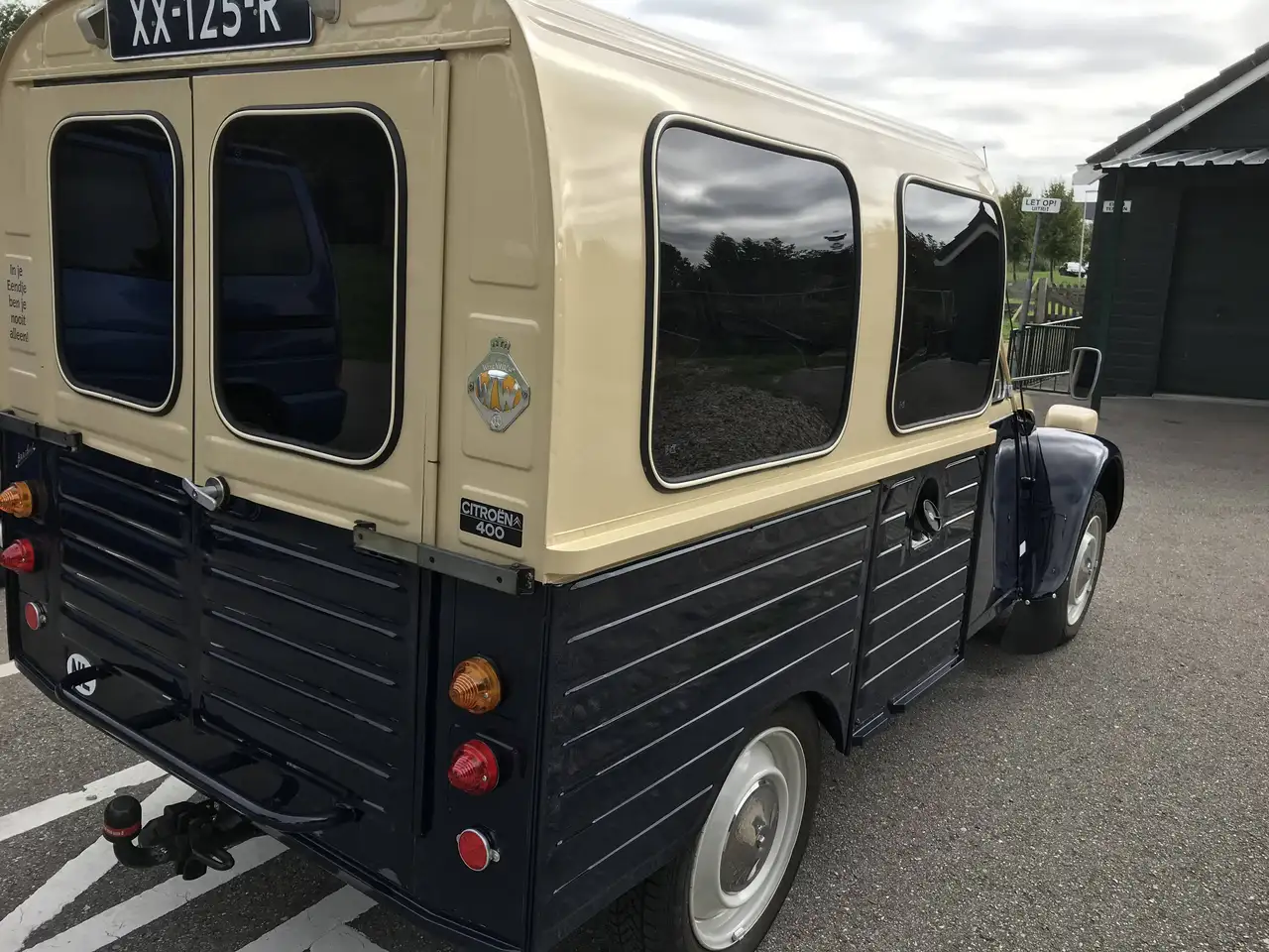 Citroen 2CV AK 400, foto 3