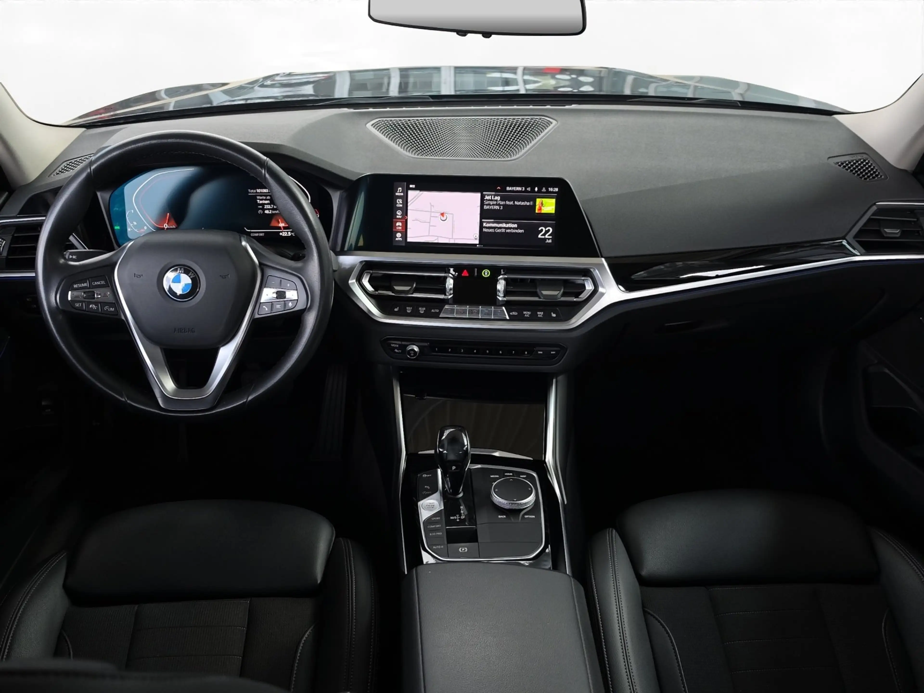 BMW 330 i Touring SPORTLINE LED | HiFi-LAUTSPRECHER — photo 12