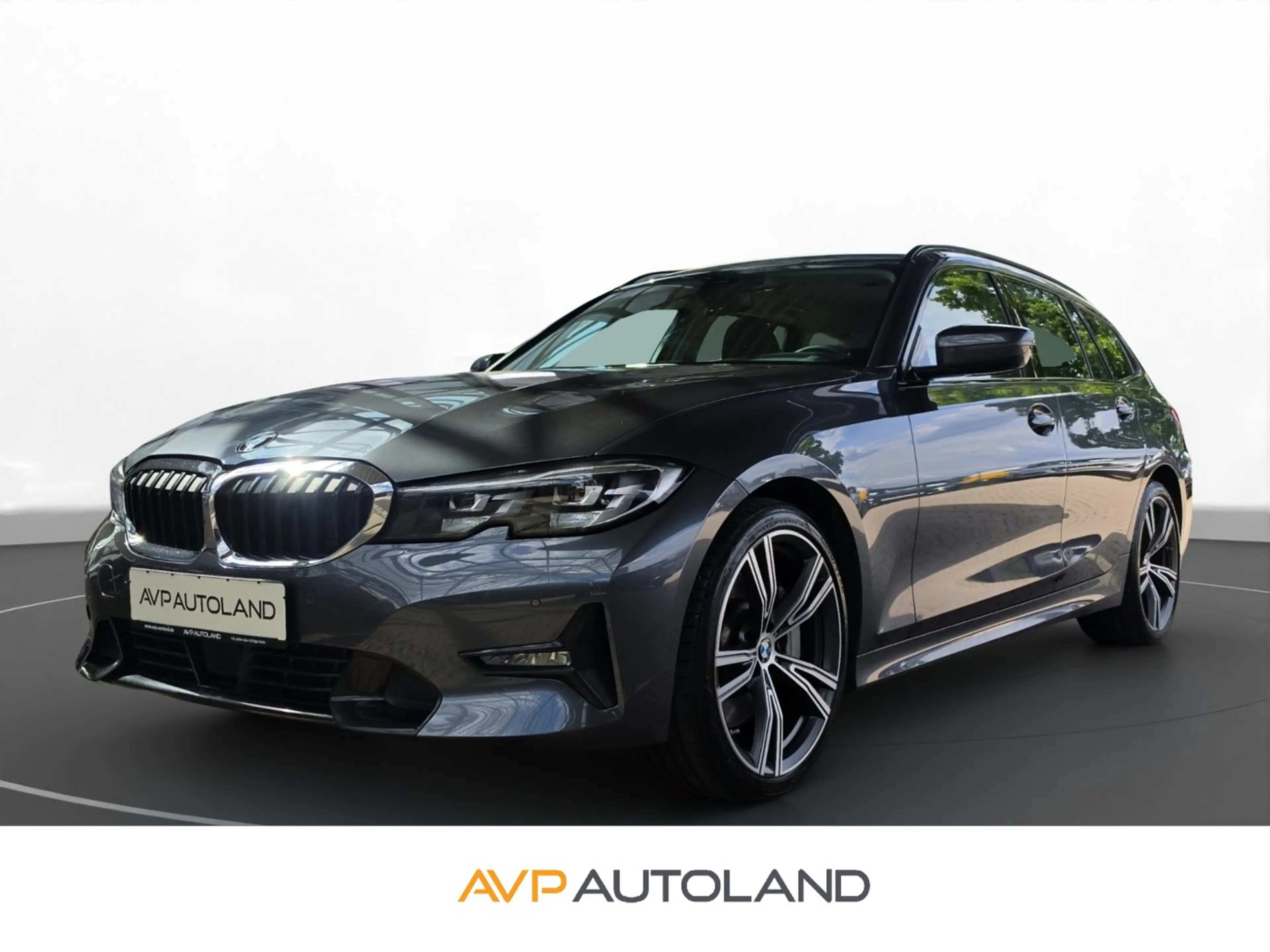 BMW 330 i Touring SPORTLINE LED | HiFi-LAUTSPRECHER