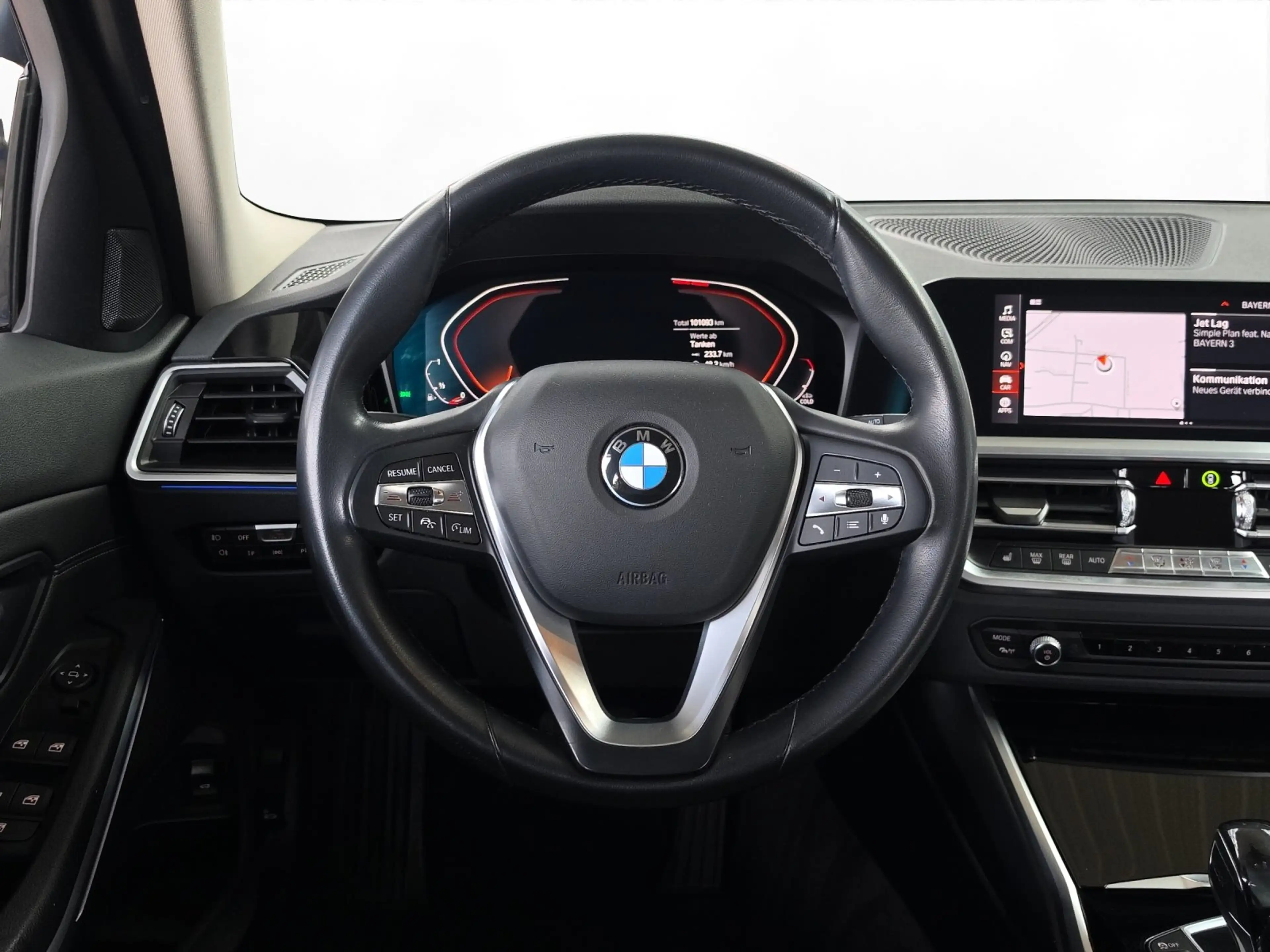 BMW 330 i Touring SPORTLINE LED | HiFi-LAUTSPRECHER — photo 9