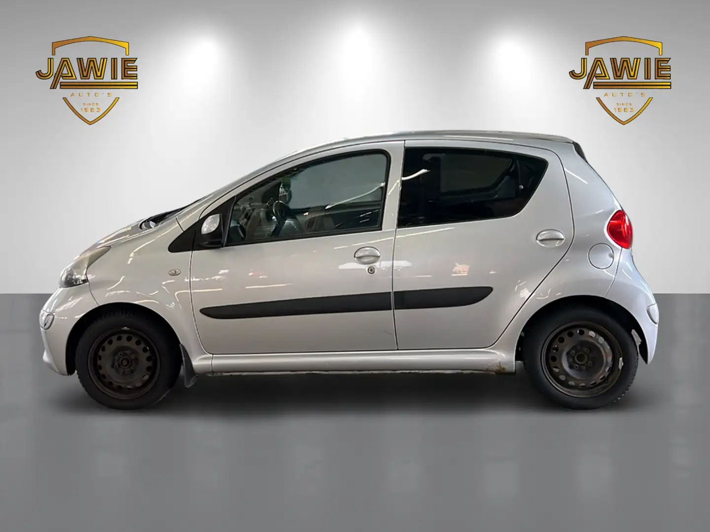 Toyota Aygo 1.0-12V + Grijs - 2
