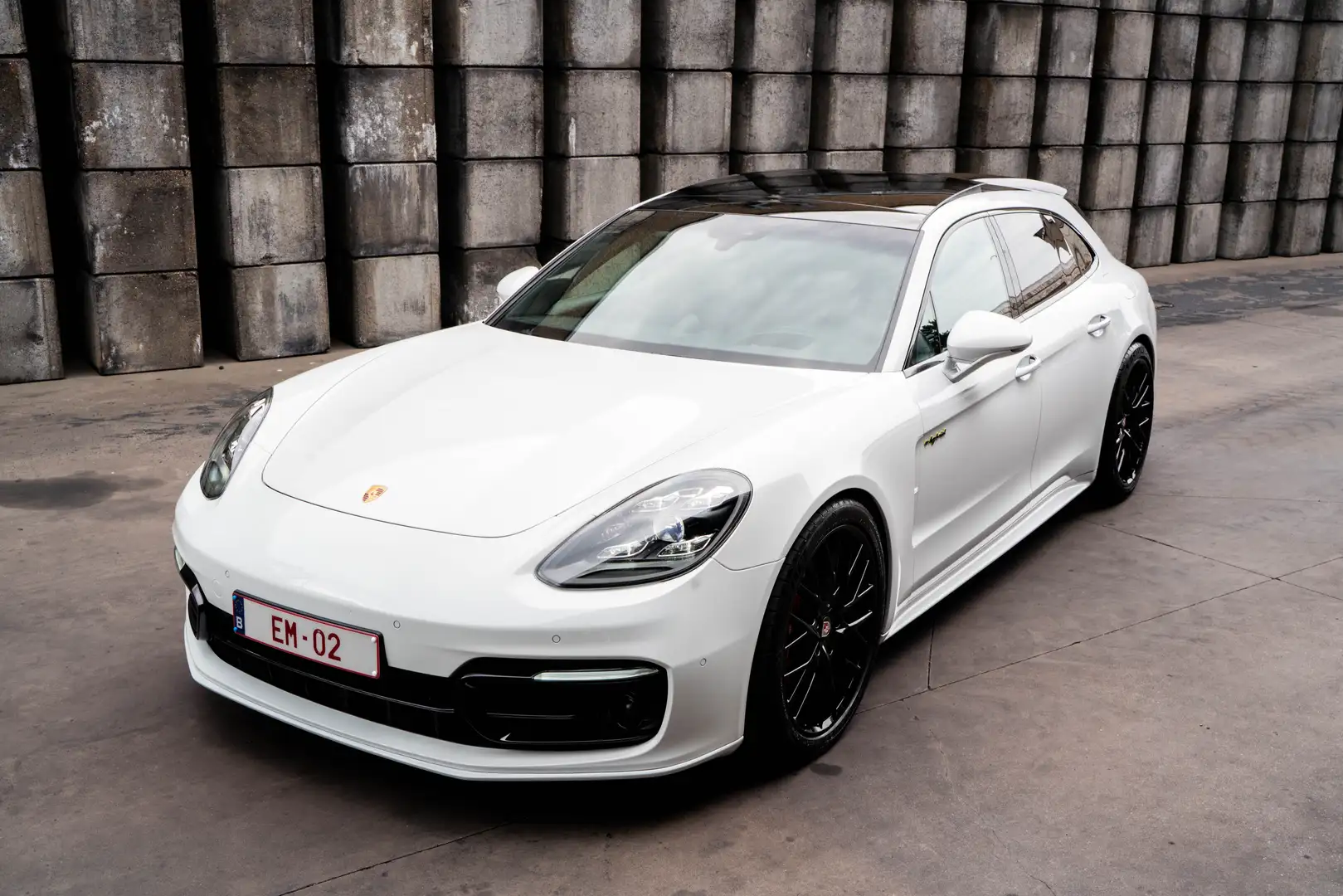 Porsche Panamera Panamera 4 Hybrid Sport Turismo Playinum Editon Blanc - 2