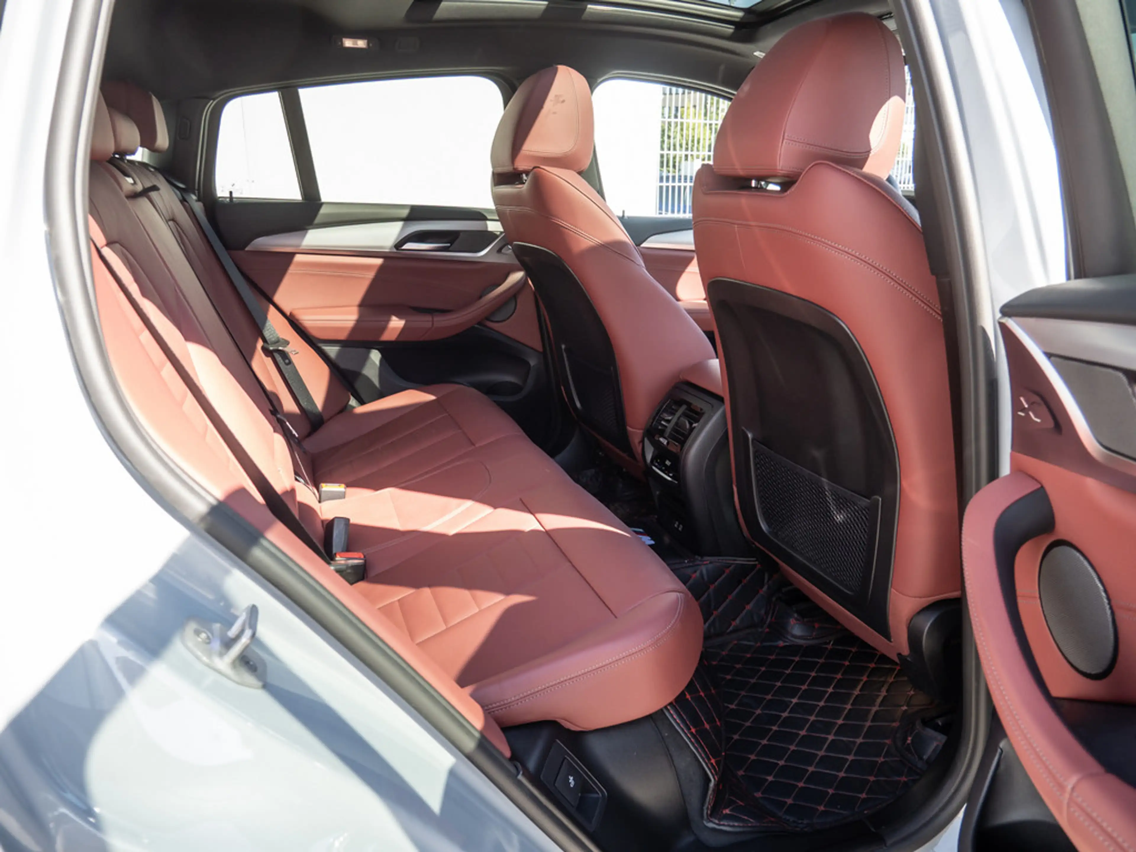 BMW X4 xDrive30i M-Sport LASER+PANO+AHK+H/K+NAVI+ — photo 8