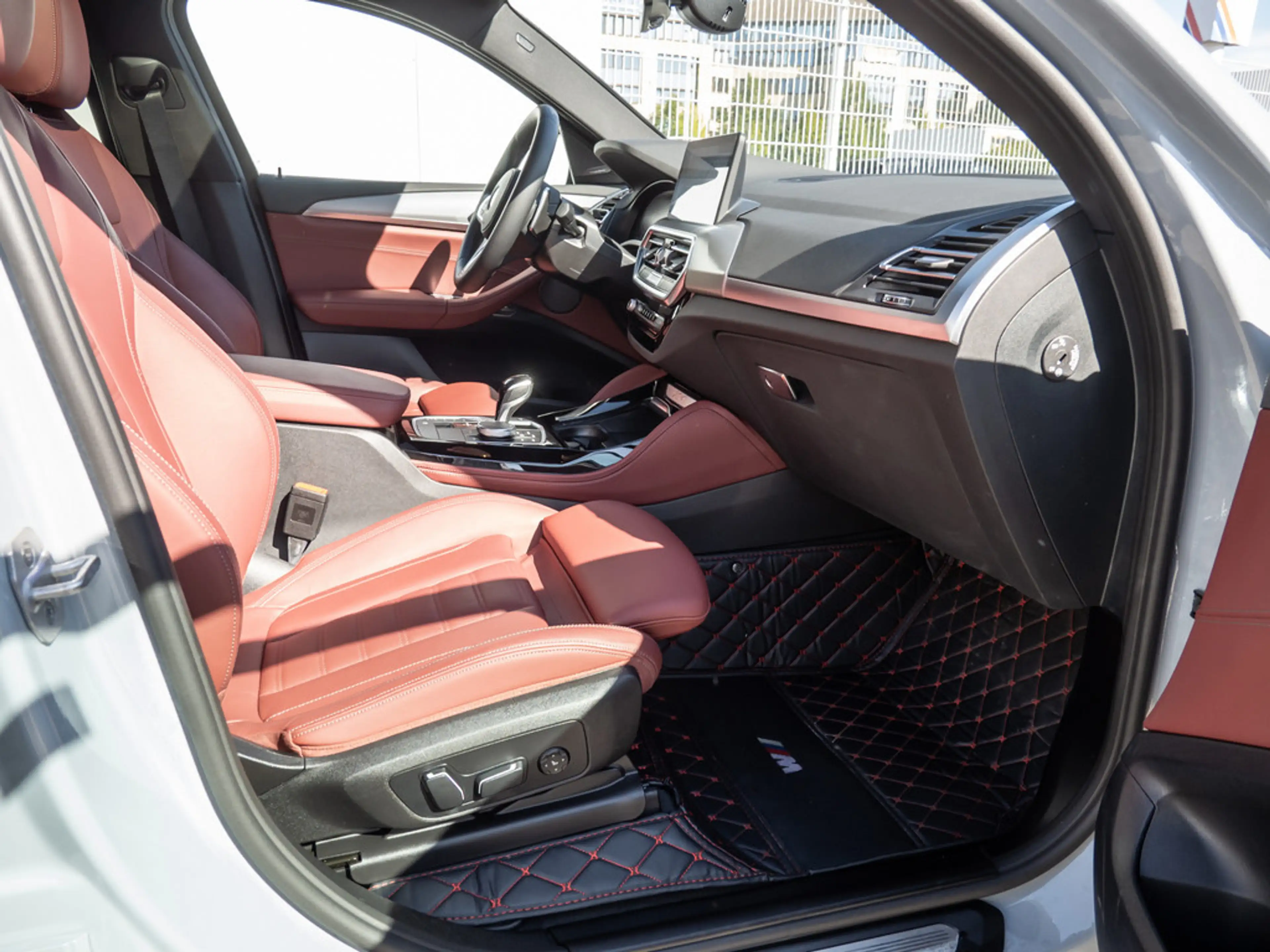 BMW X4 xDrive30i M-Sport LASER+PANO+AHK+H/K+NAVI+ — photo 7