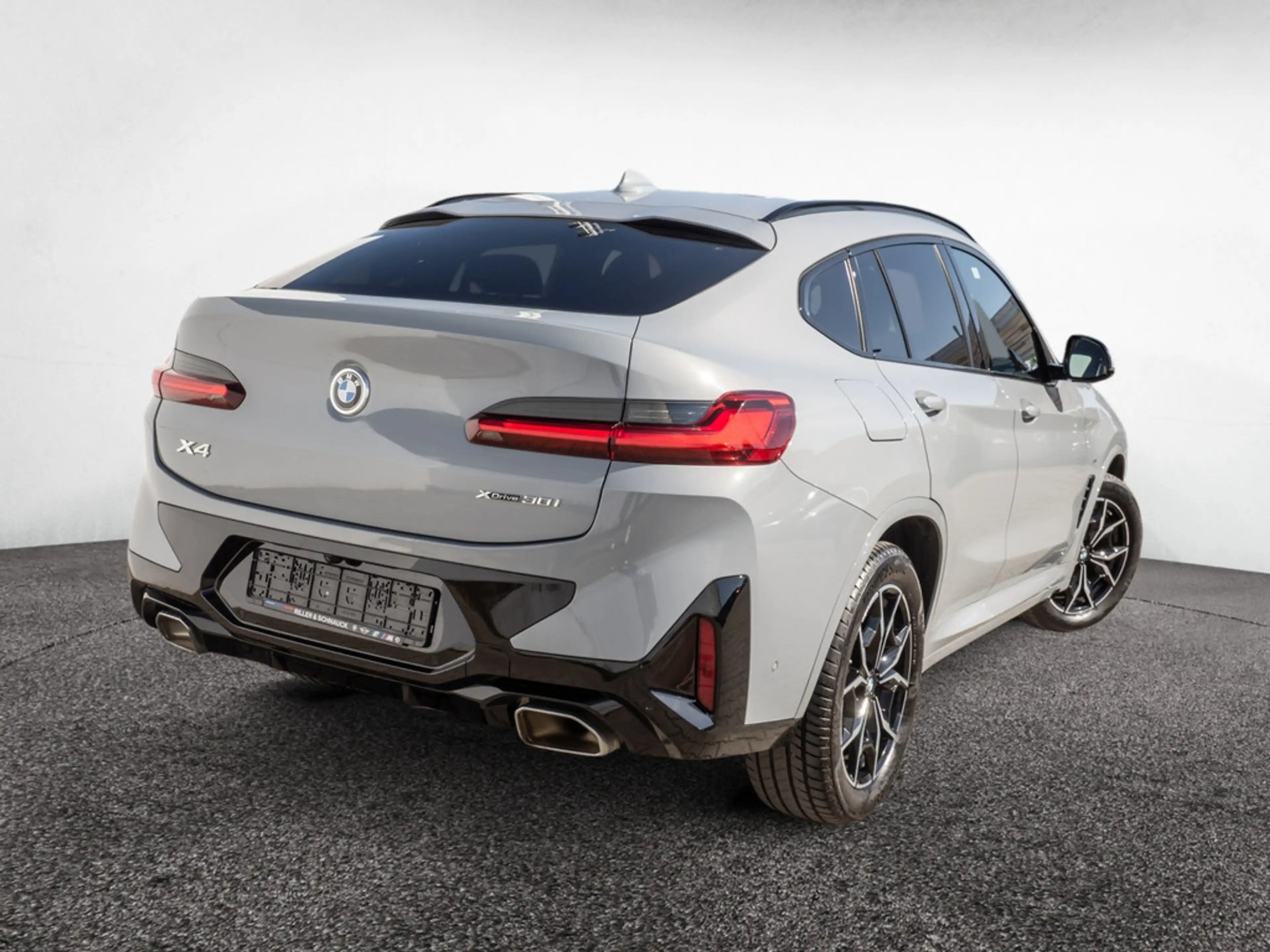 BMW X4 xDrive30i M-Sport LASER+PANO+AHK+H/K+NAVI+ — photo 3