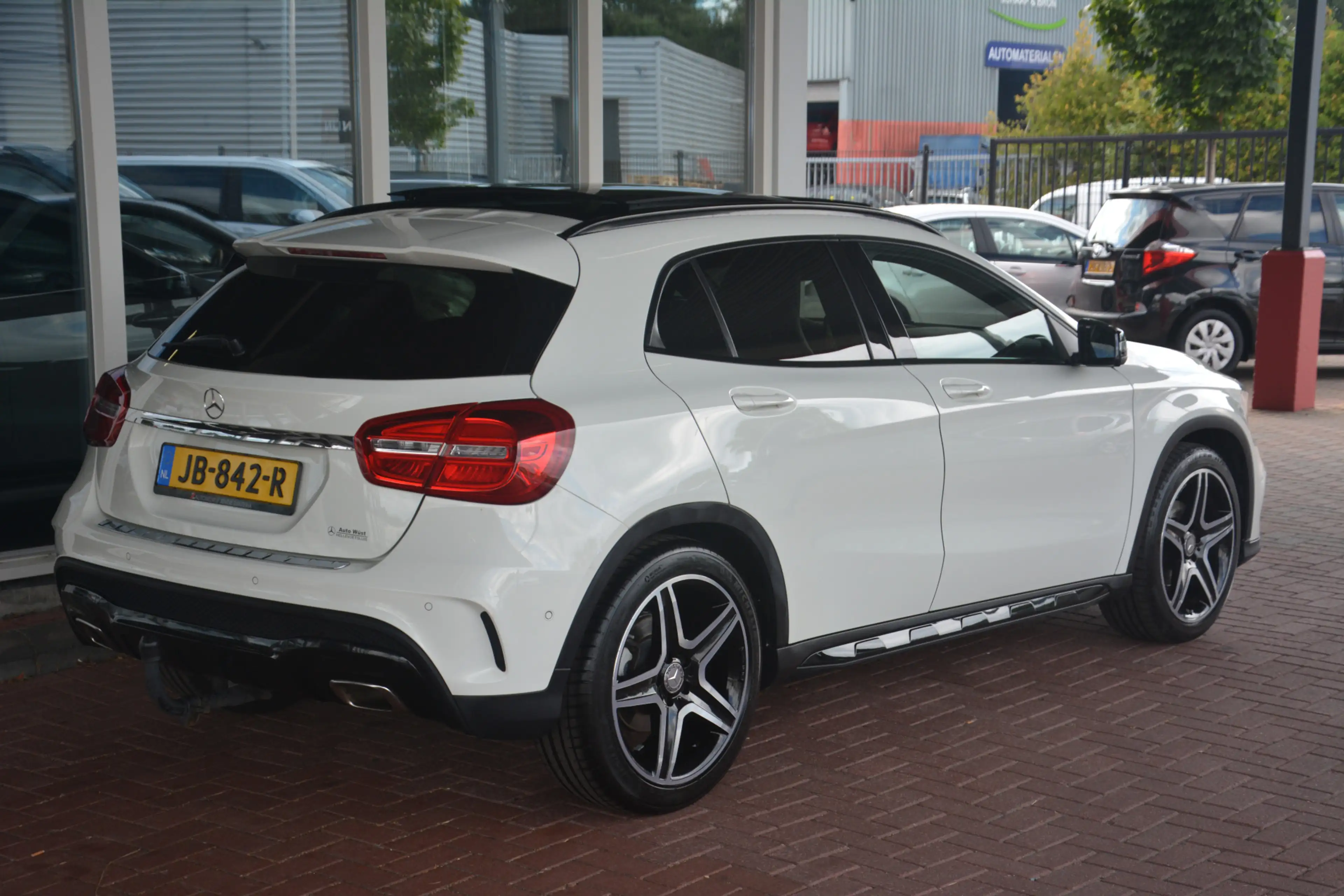 Mercedes-Benz GLA 180 Ambition 1e eigenaar dealeronderhouden 63155 NAP A — photo 3