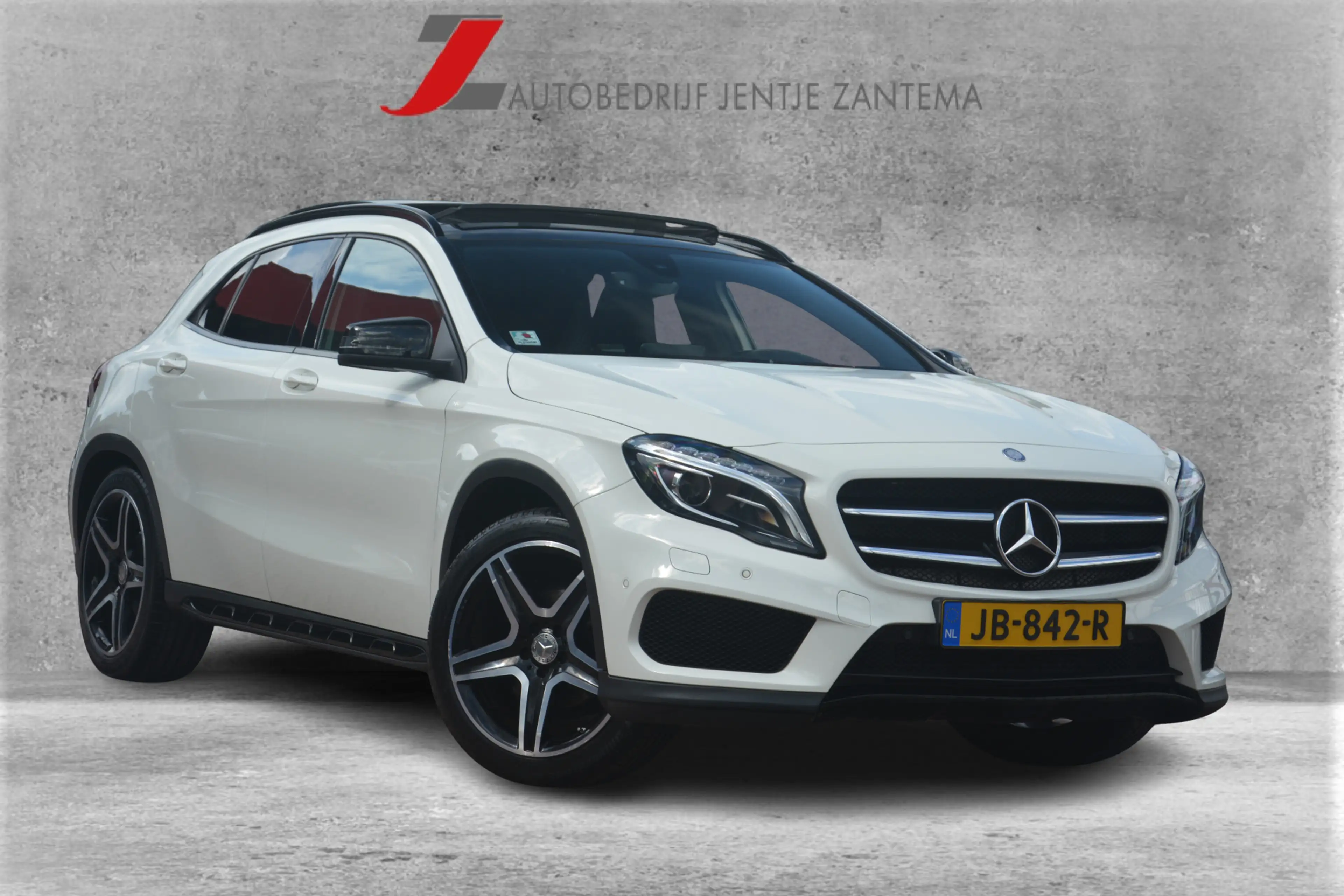 Mercedes-Benz GLA 180 Ambition 1e eigenaar dealeronderhouden 63155 NAP A