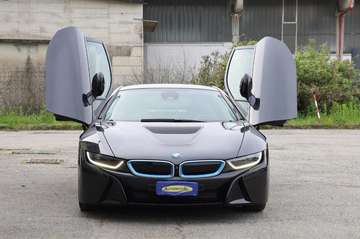 i8