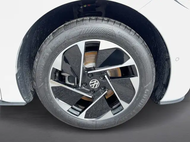 Volkswagen Id.3 view 7