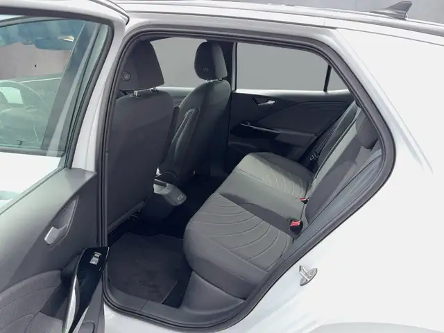 Volkswagen Id.3 view 12