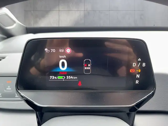 Volkswagen Id.3 view 10