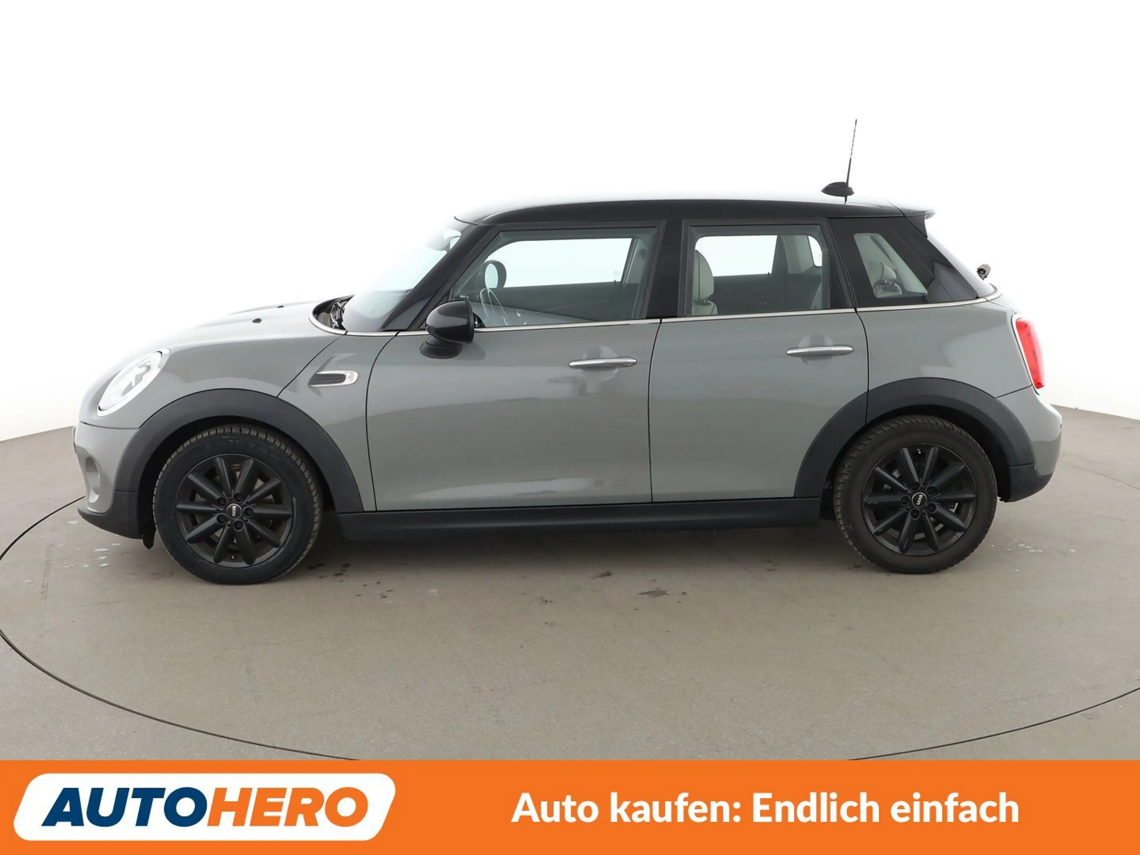 MINI Cooper D Cooper D Aut.*NAVI*LED*TEMPO*PDC*SHZ* — photo 3