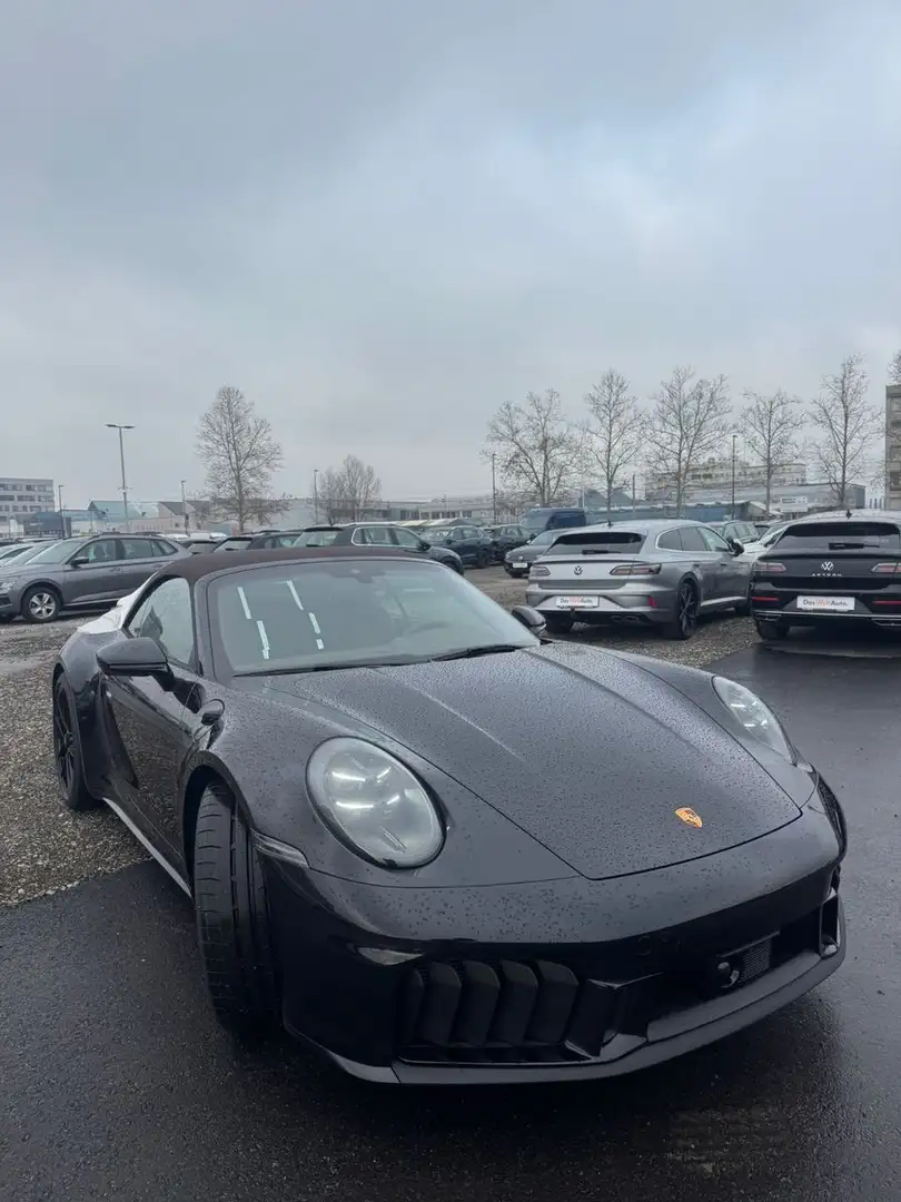 Porsche 911 Carrera 4 GTS T-Hybrid Cabriolet,Liftsystem, Schwarz - 1