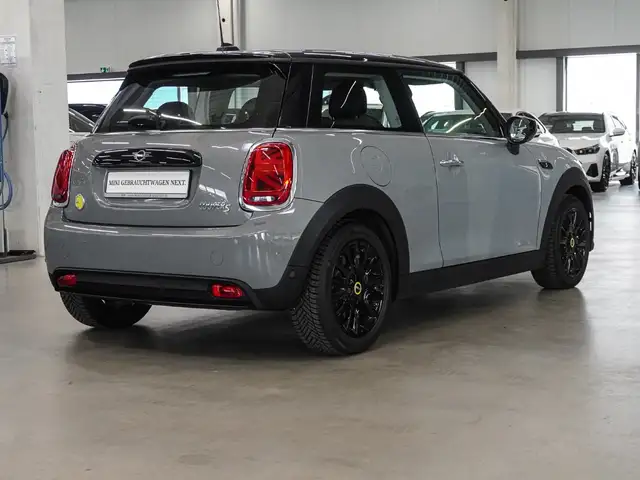 Mini Hatch view 2