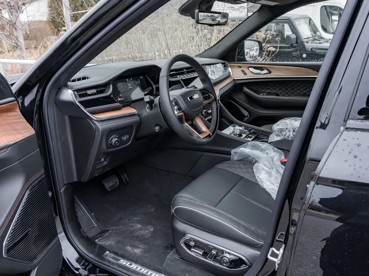 Jeep Grand Cherokee снимка Jeep Grand Cherokee