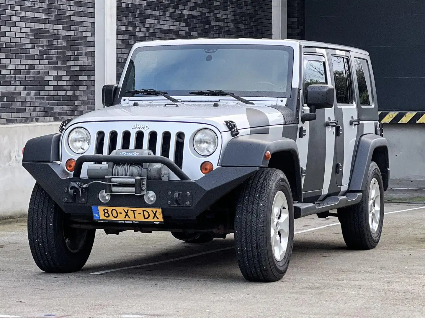 Jeep Wrangler Wrangler 3.8 Unlimited - NL Auto met NAP Zilver - 1