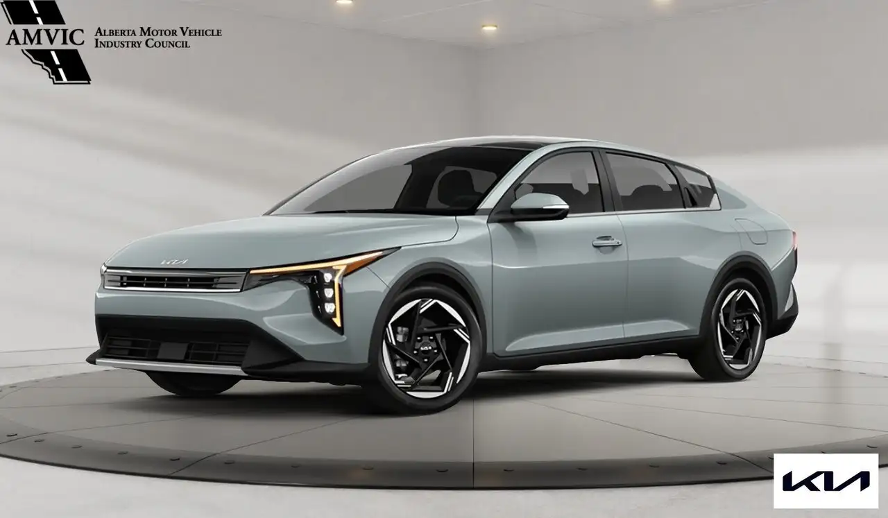 Kia K4 снимка Kia K4