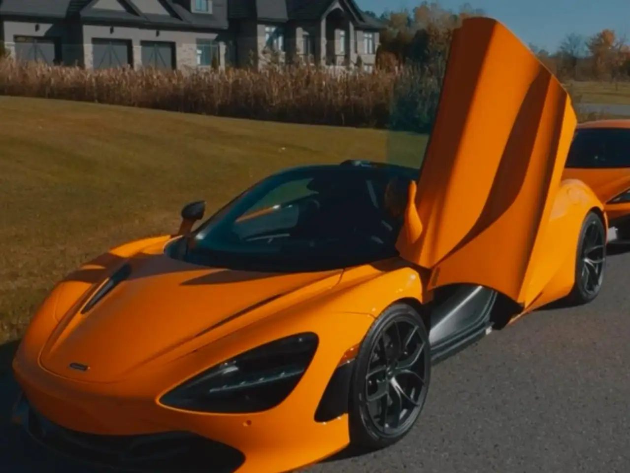 McLaren 720S снимка McLaren 720S