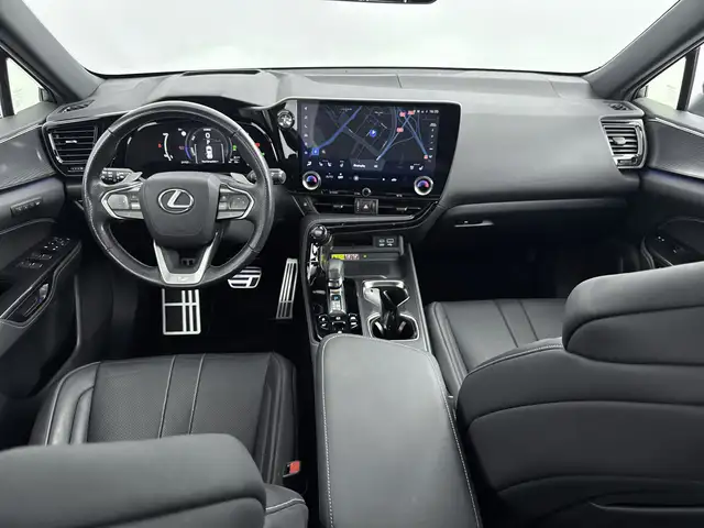 Lexus NX view 3