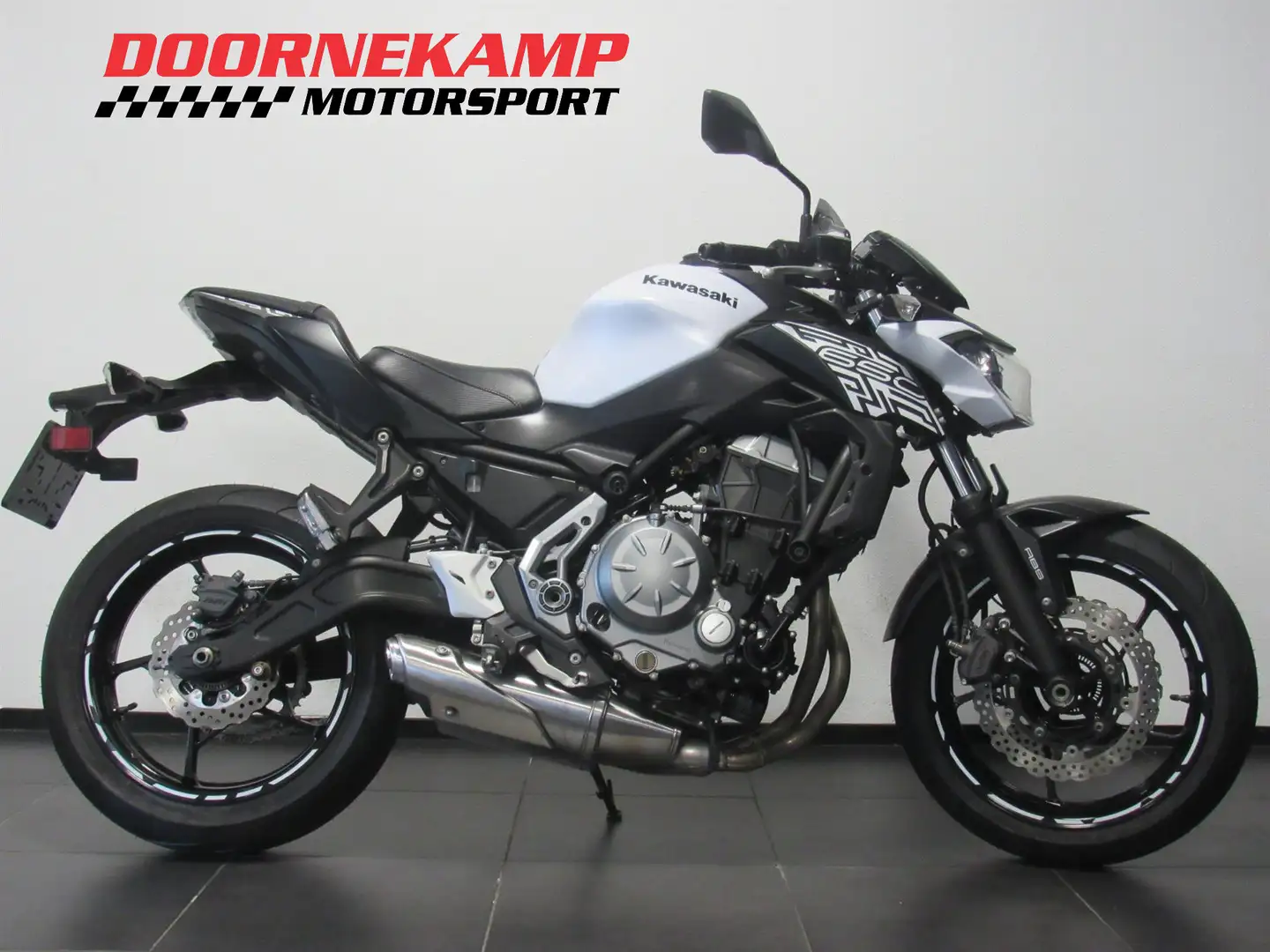 Kawasaki Z 650 ABS Wit - 1