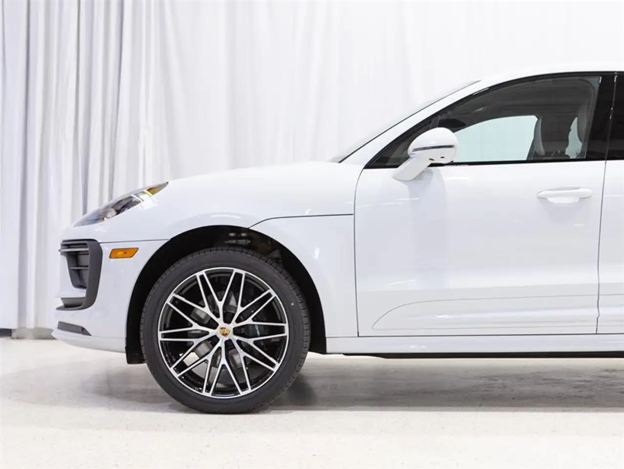 Porsche Macan снимка Porsche Macan