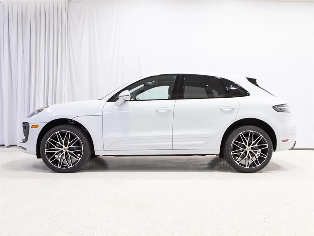 Porsche Macan снимка Porsche Macan