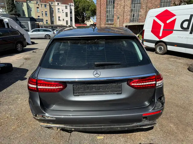 Mercedes-Benz E 300 E 300 de AVANTGARDE Automatik Kamera Teilleder 1hd