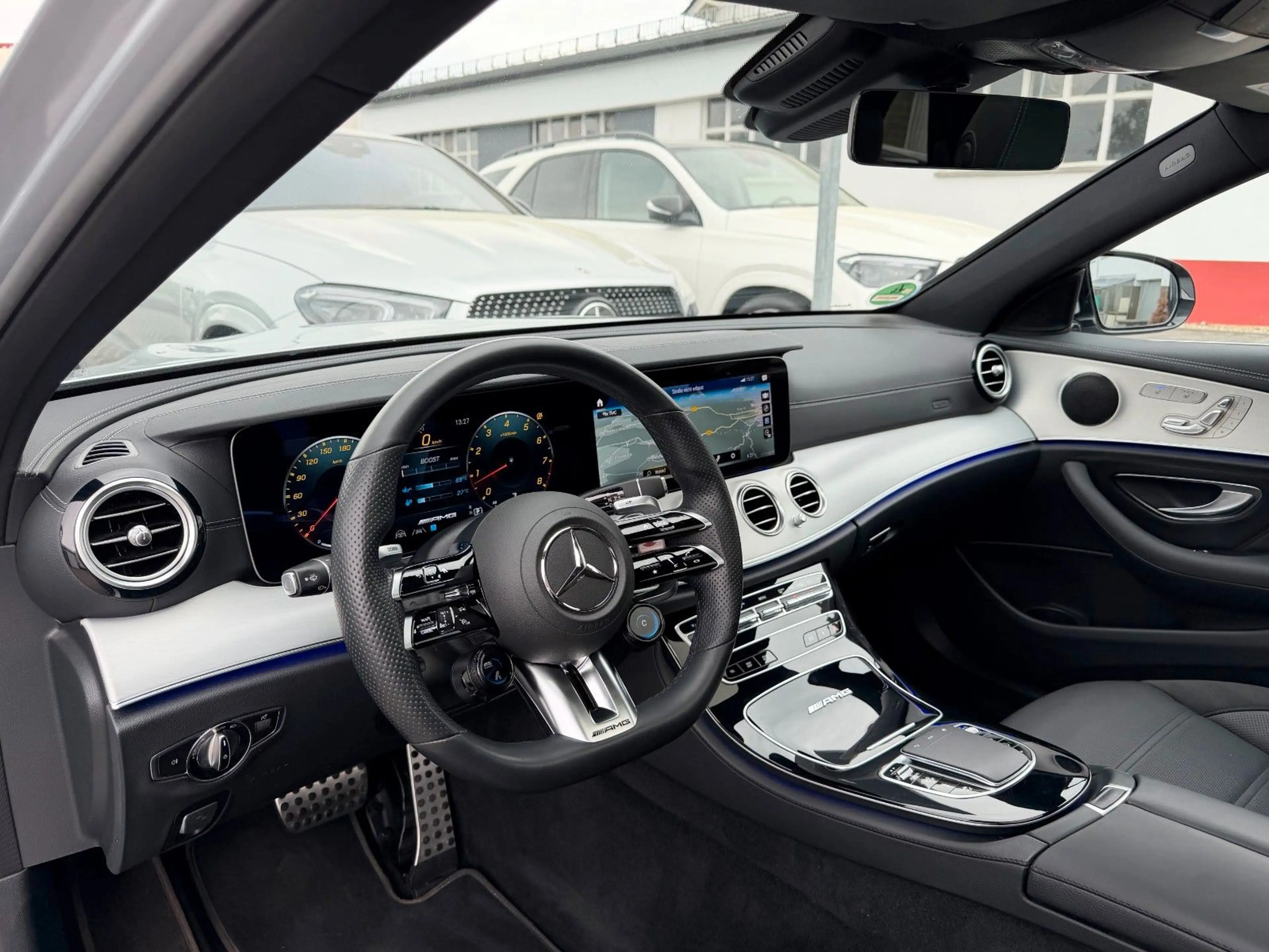 Mercedes-Benz E 63 AMG 4M+ PANO*Carbon I+II*DISTR+*360°*Burm — photo 2
